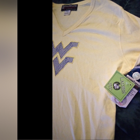 Collegiate Fashionista University of West Virginia - Picture 11 of 14